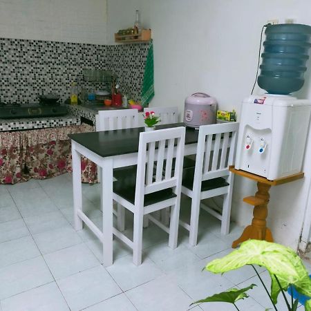Shifana Homestay Syariah Yogyakarta Exteriér fotografie