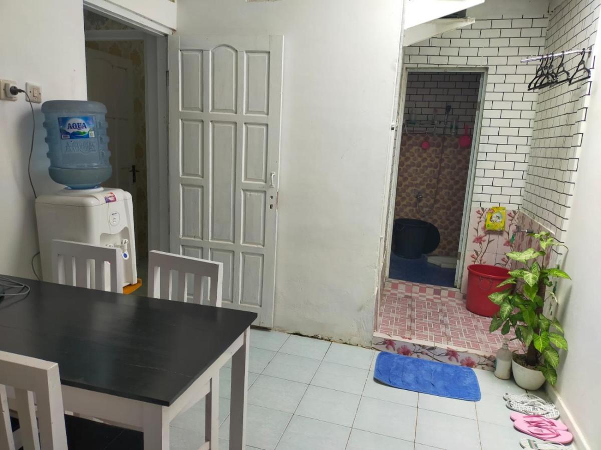 Shifana Homestay Syariah Yogyakarta Exteriér fotografie