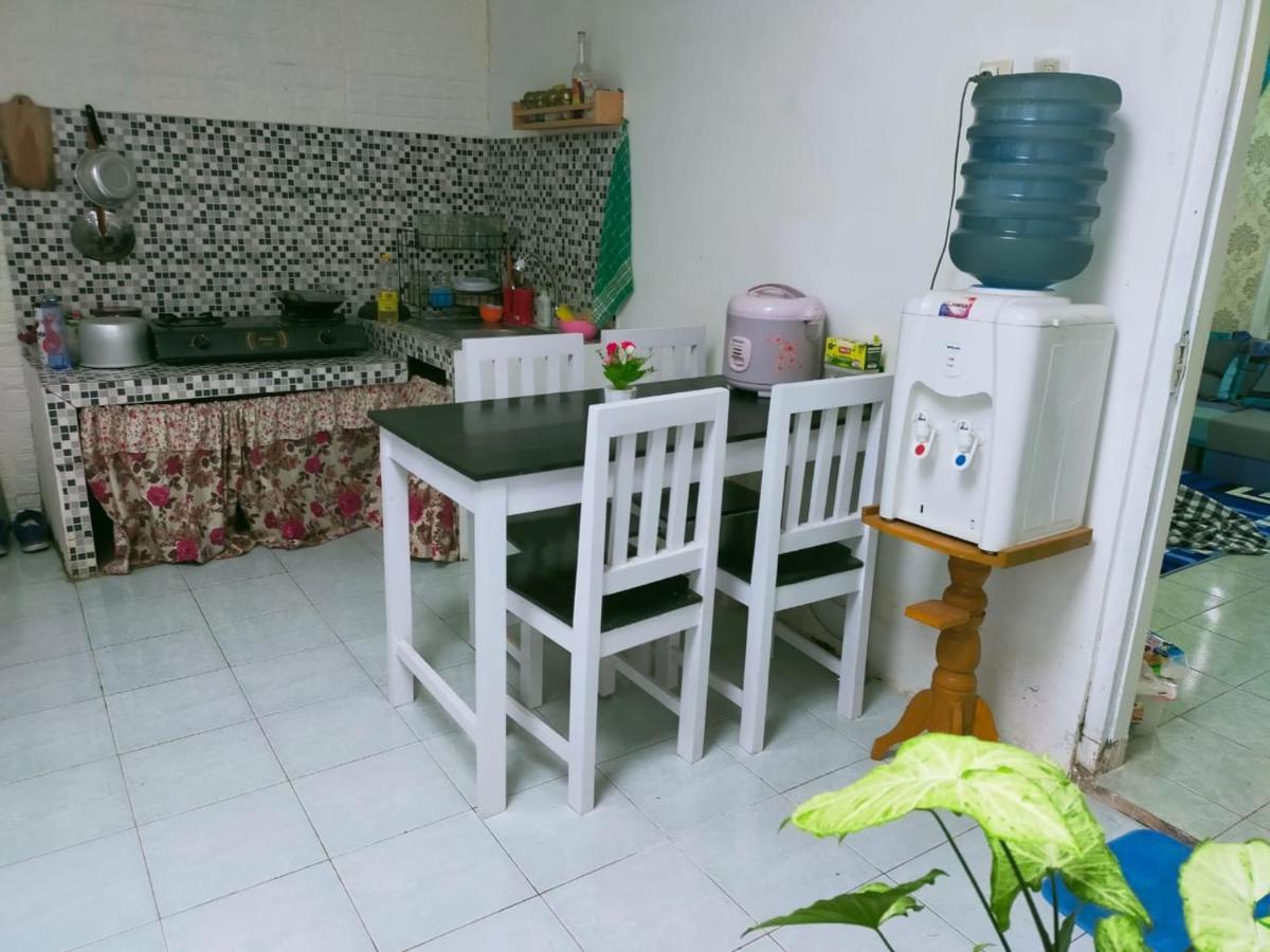 Shifana Homestay Syariah Yogyakarta Exteriér fotografie